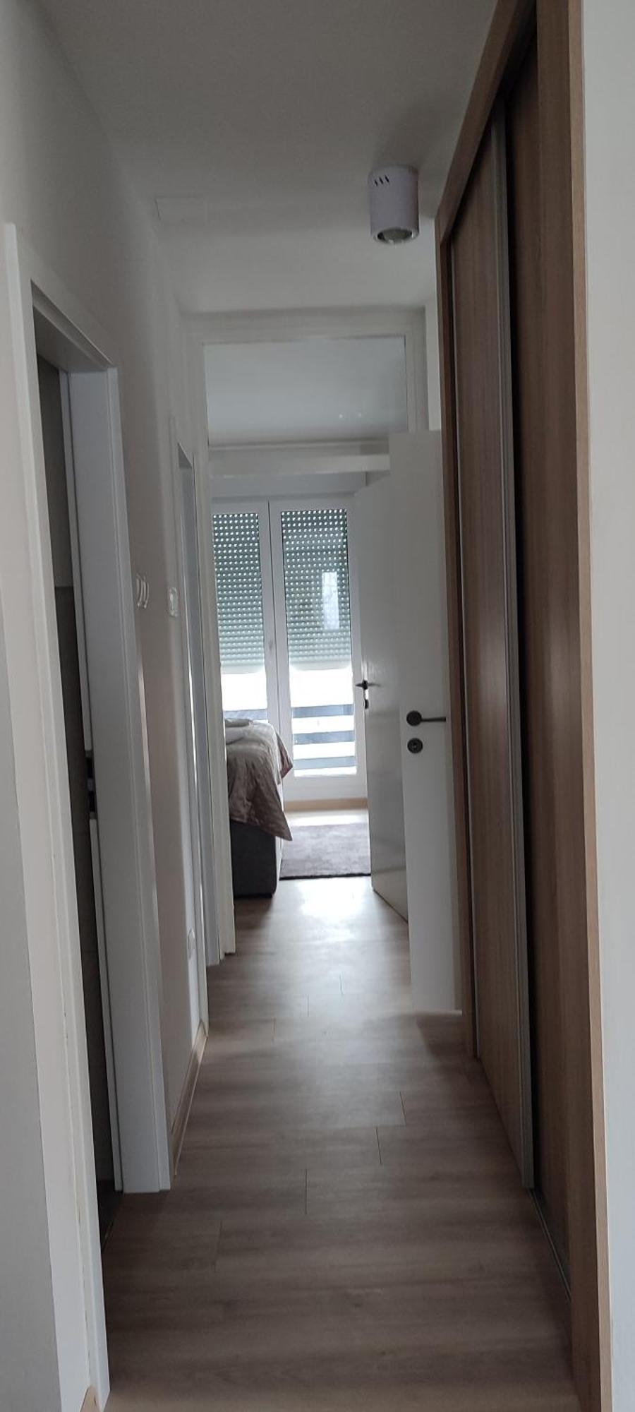 Sunny Apartment Osijek, Self Check In Esterno foto